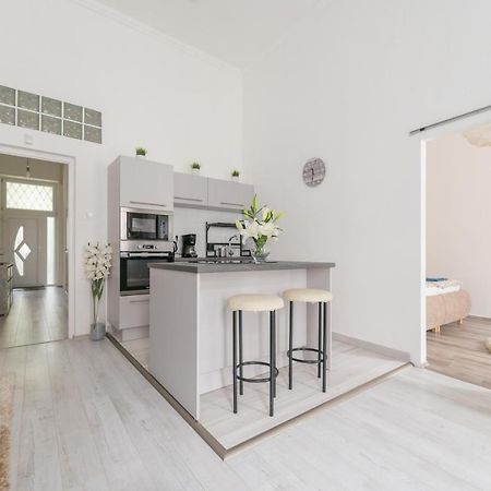 Downtown Gem Aircond Close To Heroes' Square Budapeszt Zewnętrze zdjęcie