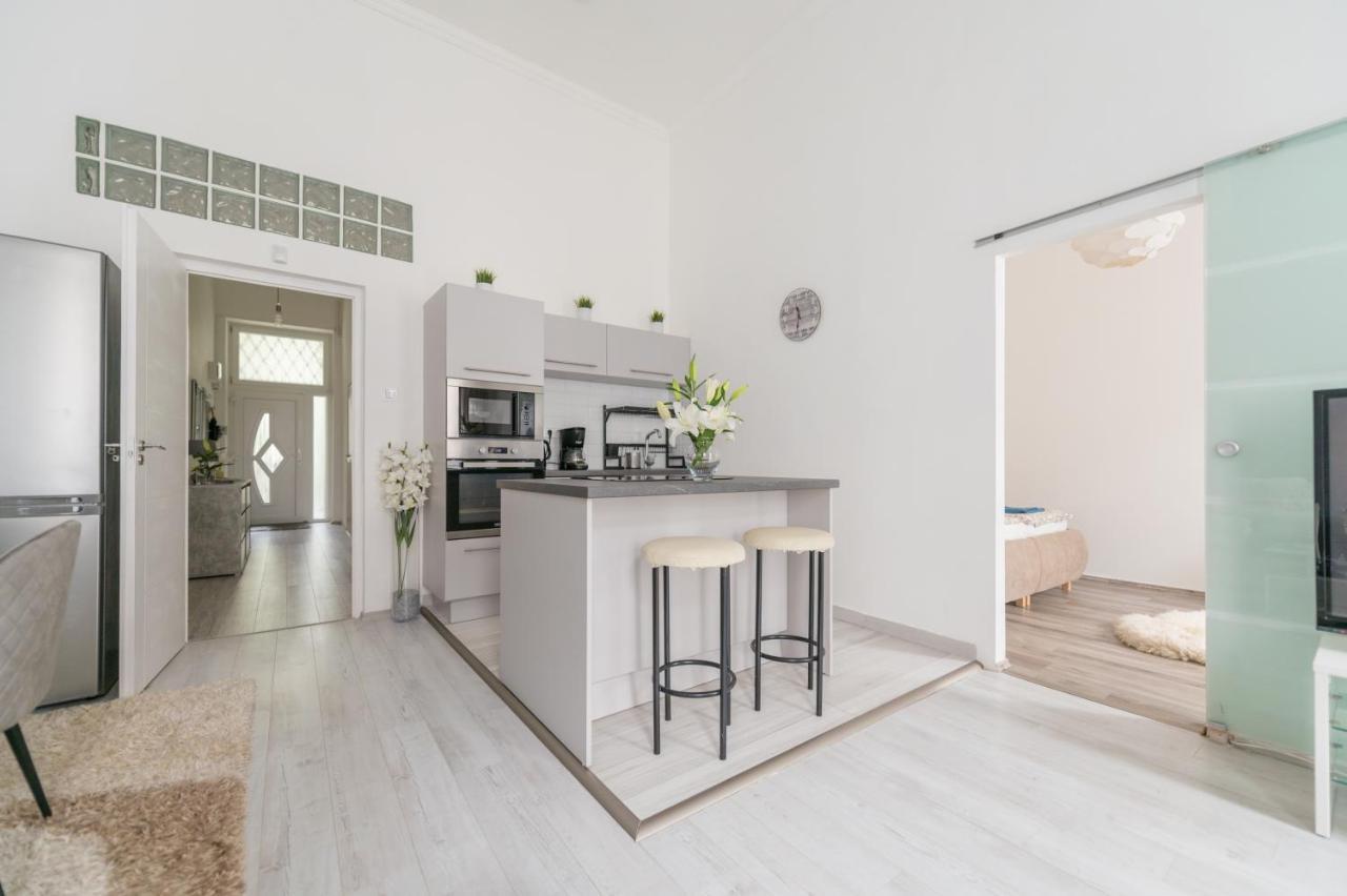 Downtown Gem Aircond Close To Heroes' Square Budapeszt Zewnętrze zdjęcie